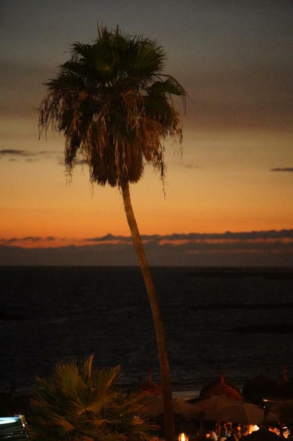 Comodoro Estudio Vista Mar Explotaciones Ravel 아로나 외부 사진