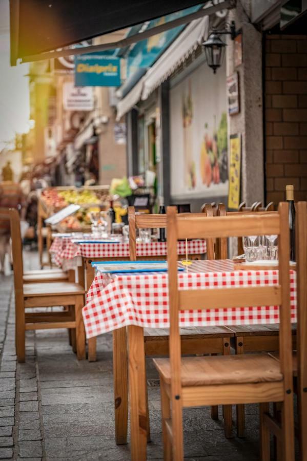 Comodoro Estudio Vista Mar Explotaciones Ravel 아로나 외부 사진